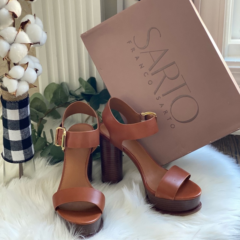 Franco Sarto Heels Women's Katerina Sandal Stacked Round Heel brown/tan size 7.5
